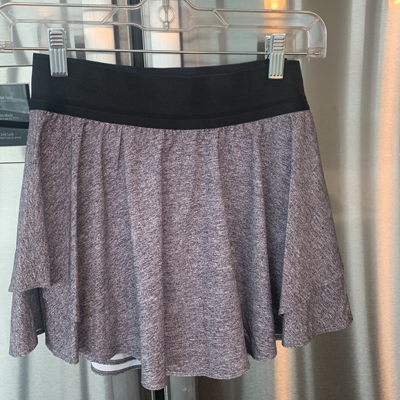 Lululemon Court Rival High-Rise Skirt NWT - Picture 8 of 8